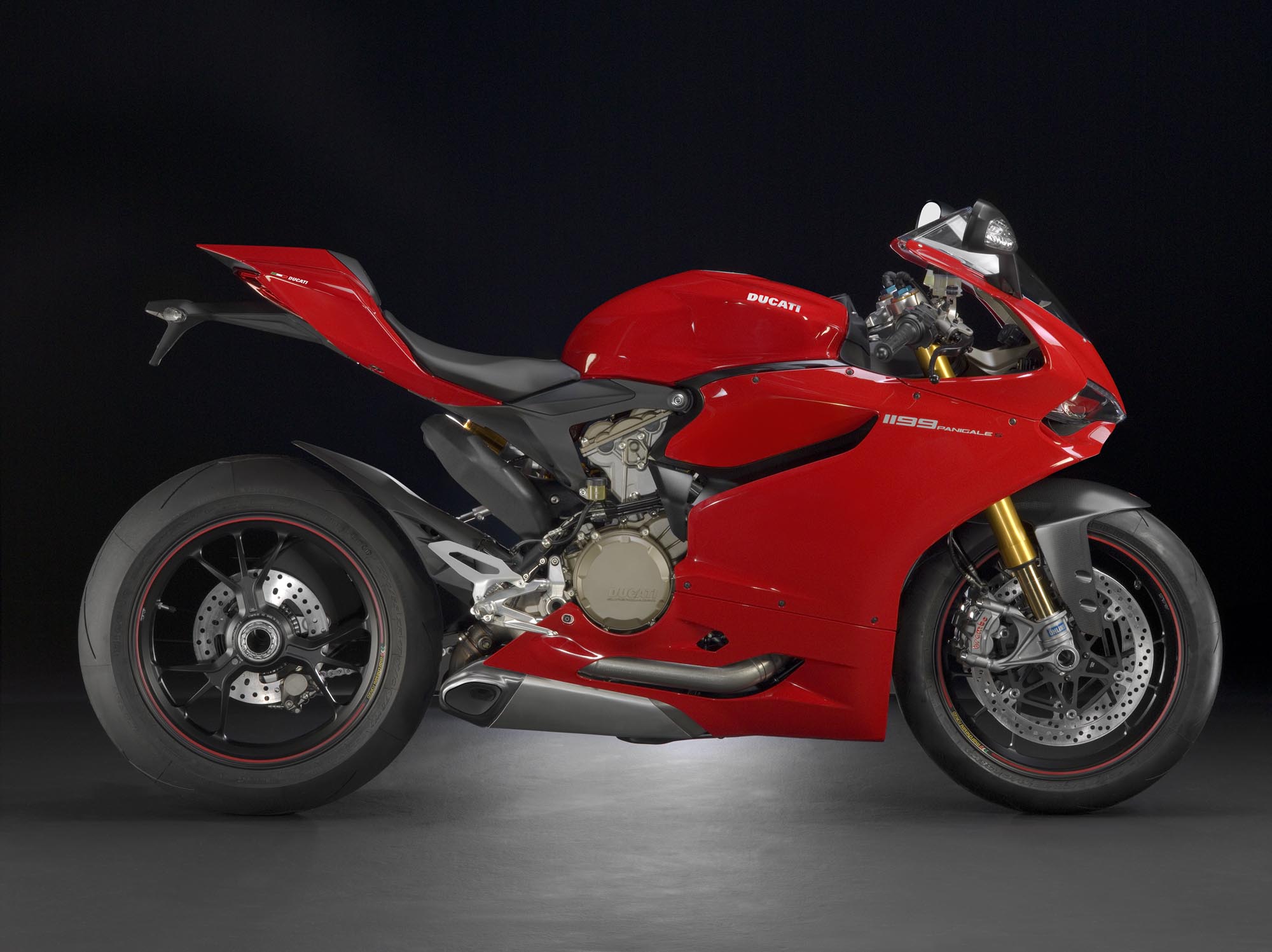 Loving for speed with Ducati 1199 Panigale #2