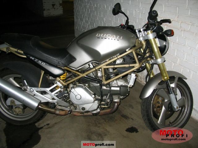 Ducati 750 Monster 1998 #8