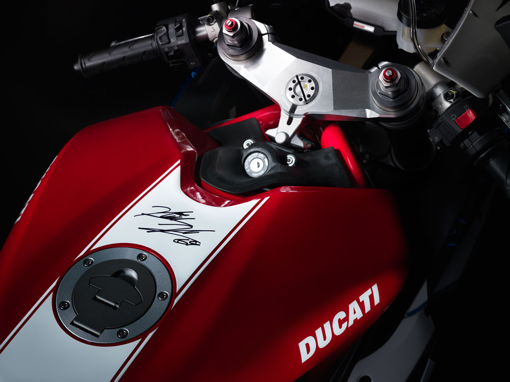 Ducati 848 Nicky Hayden 2010 #8
