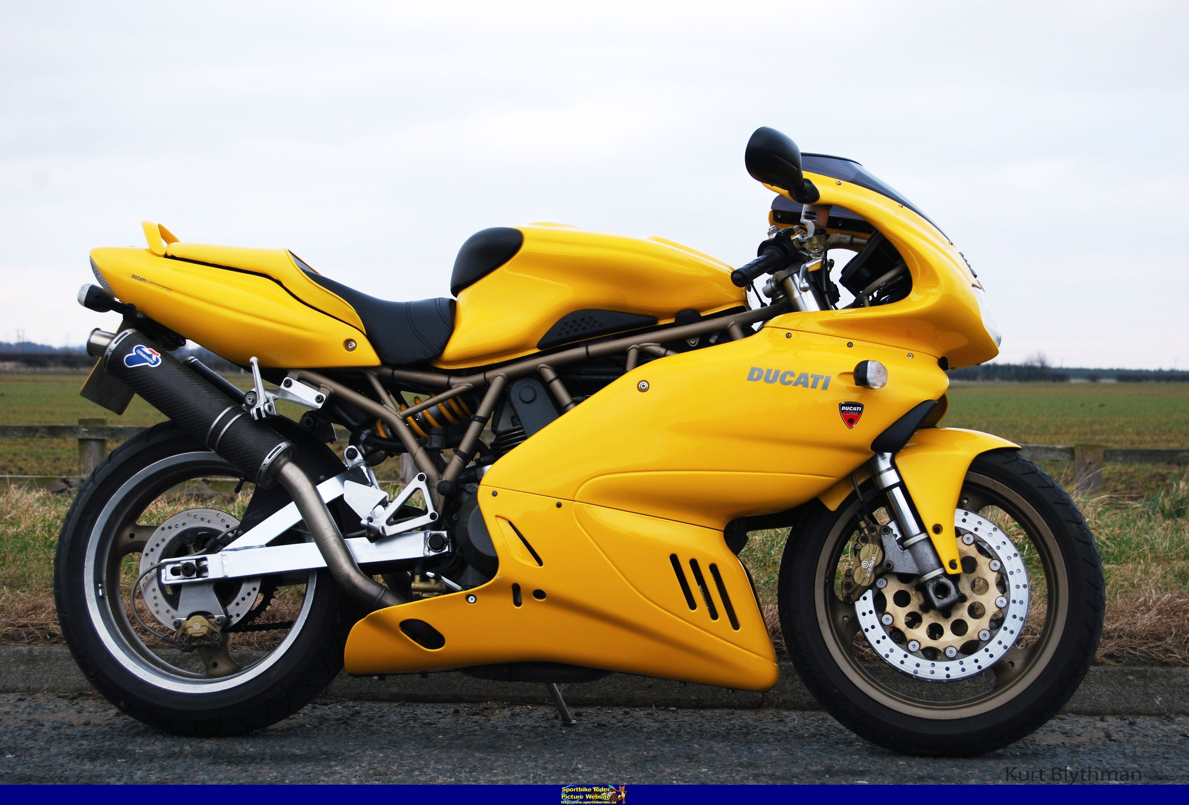 Bougie d'allumage champion ra6hc Ducati Supersport 900 SS ie Carenata Bj 1999-2002