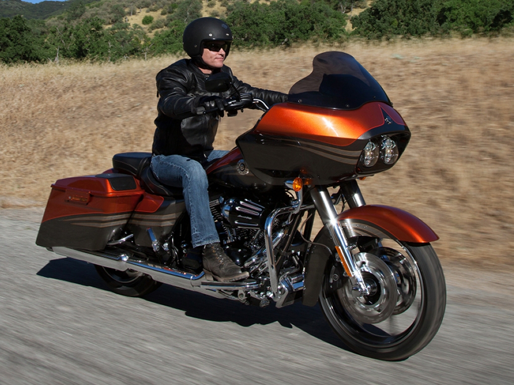 Harley Davidson Cvo Road Glide Custom Image 2