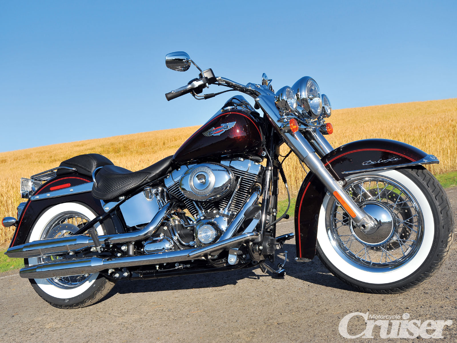 Harley-Davidson Softail Deluxe #11