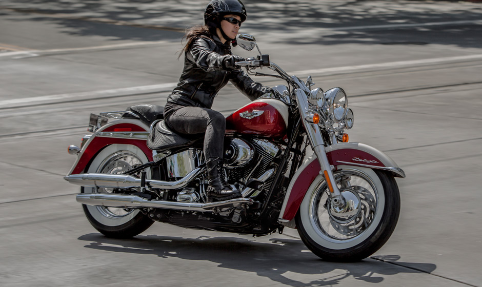 Harley-Davidson Softail Deluxe #7