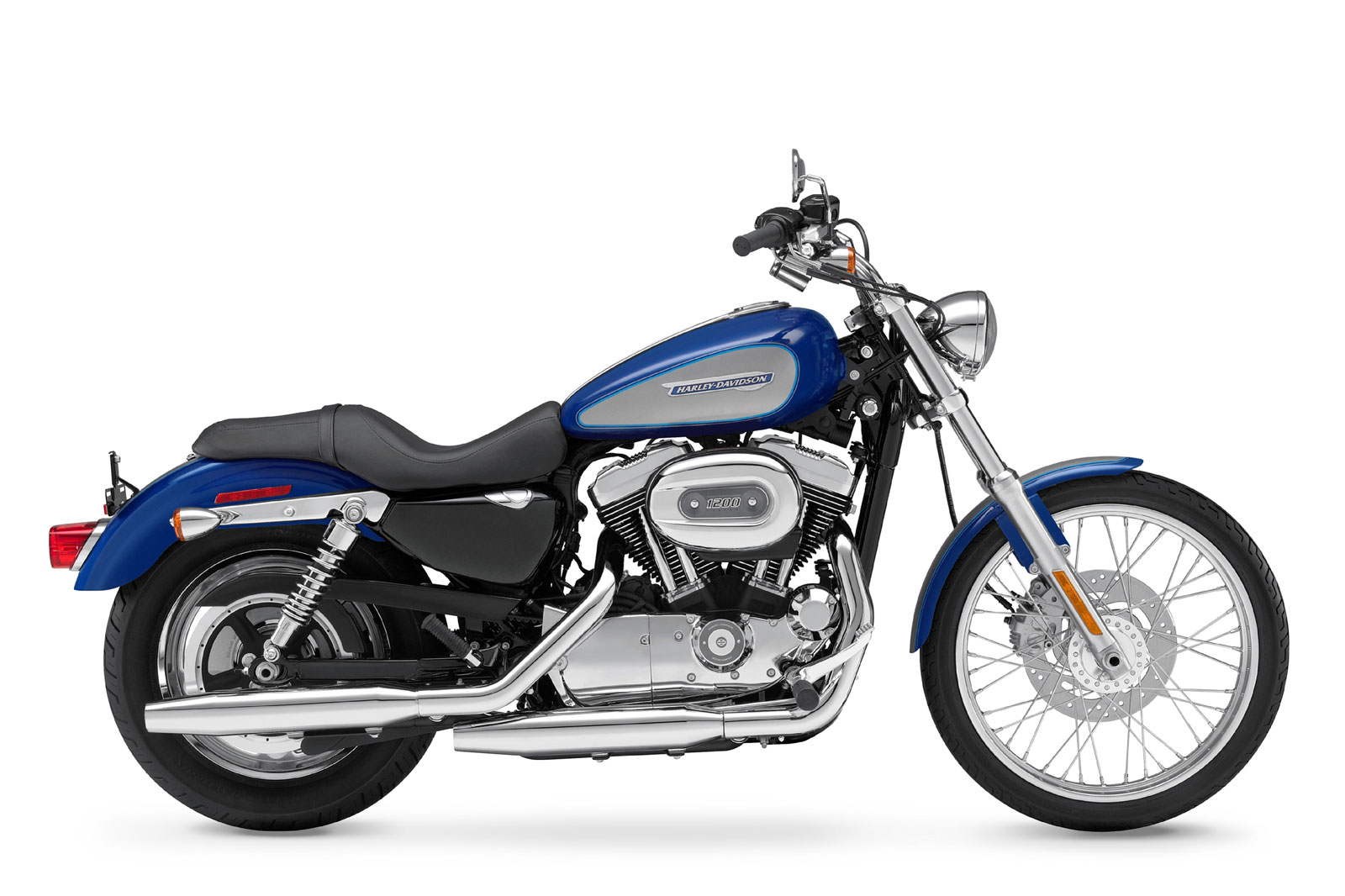 Harley-Davidson XL1200C Sportster Custom #3