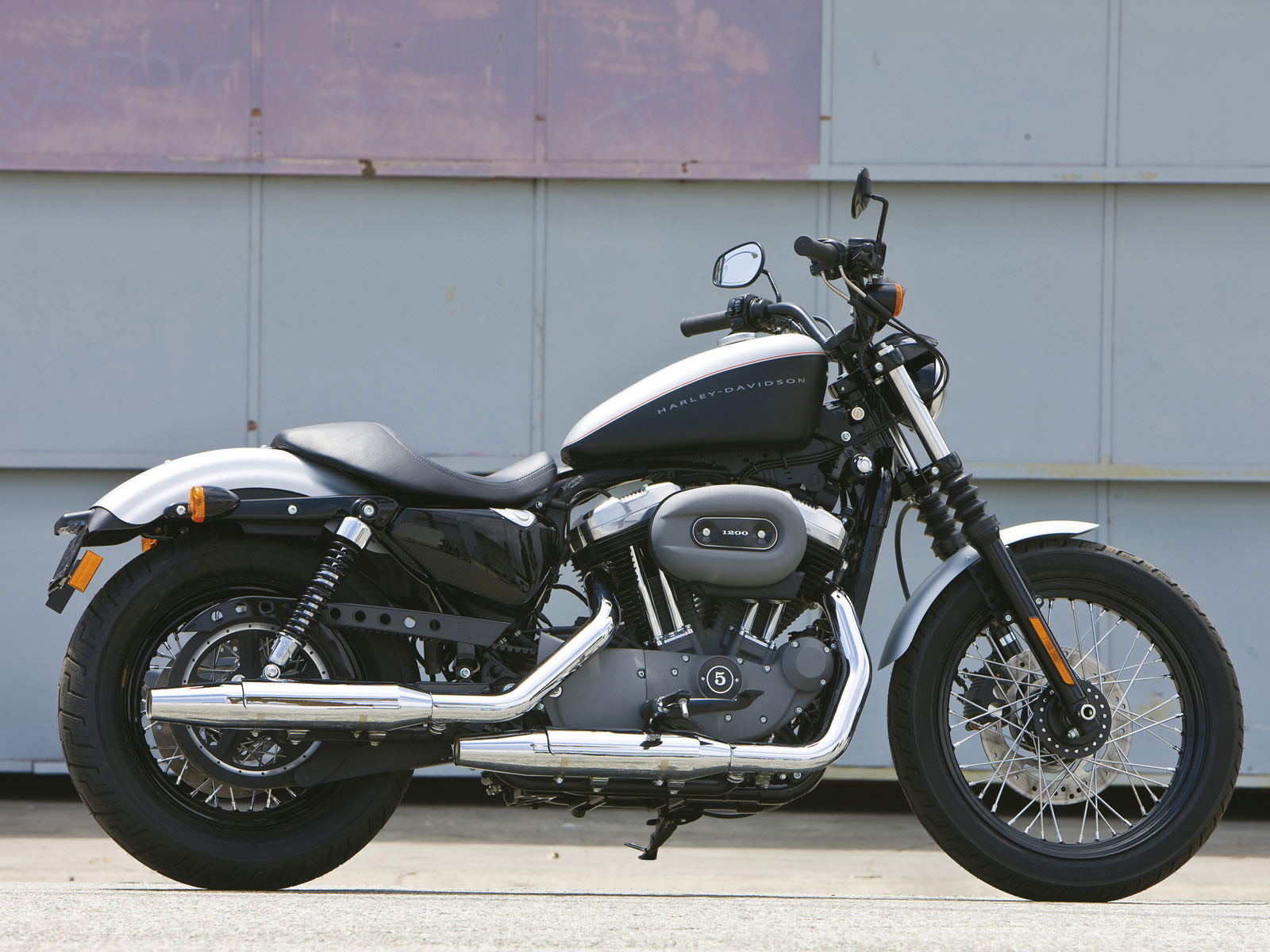 Harley-Davidson XL1200N Sportster 1200 Nightster 2009 #10