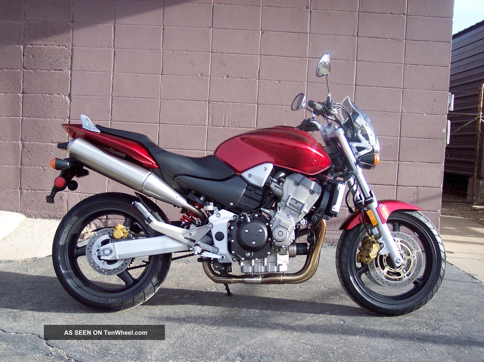 Heres a fairly uncommon Honda motorcycle: CB919 aka 