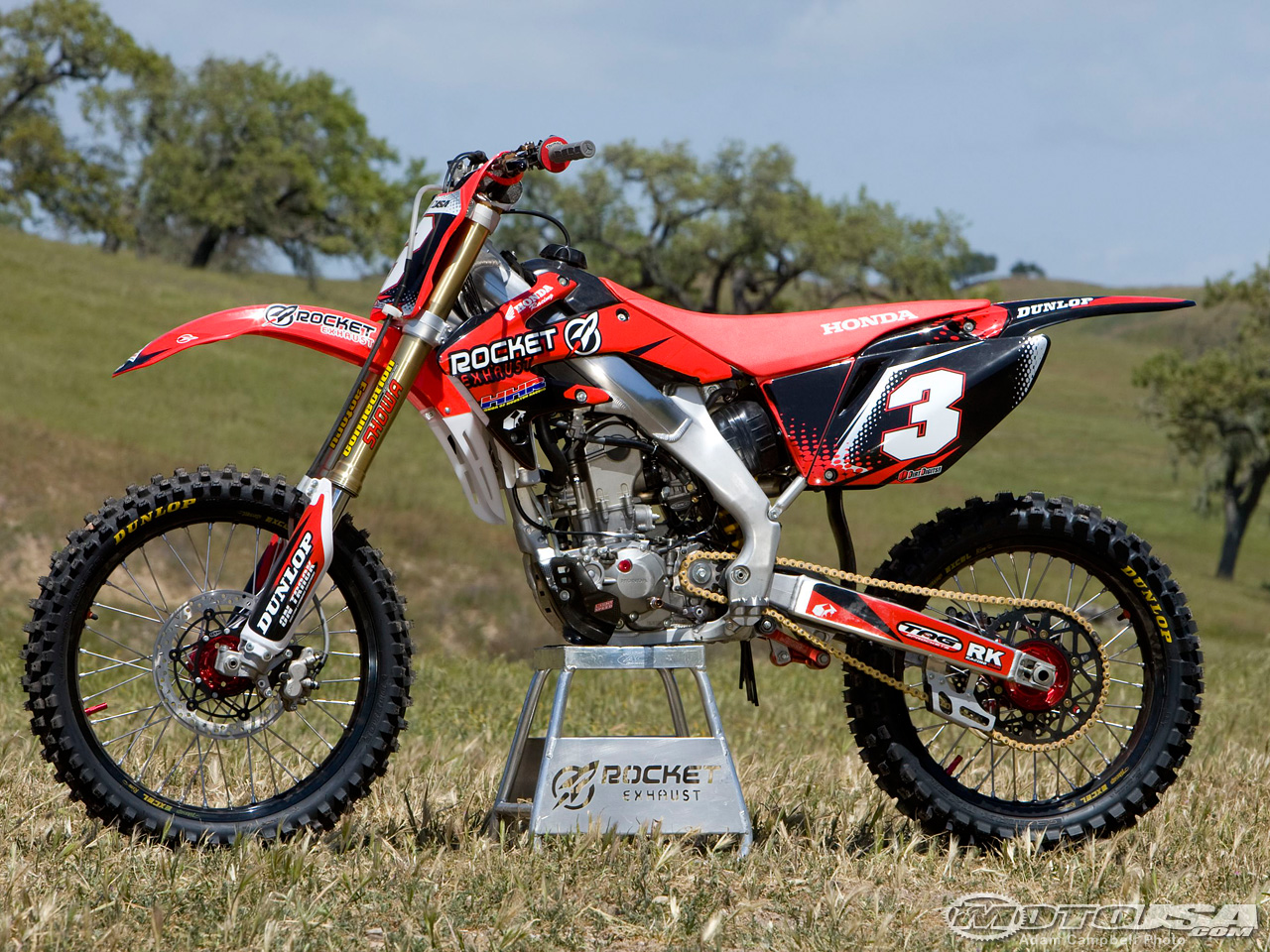2007 honda crf250r for sale There is no rubberized coating or padding which...