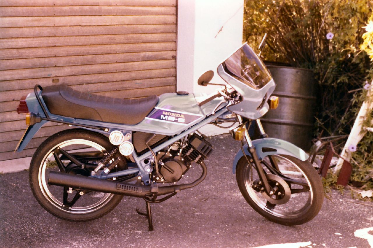 Honda MB5 1982 #8