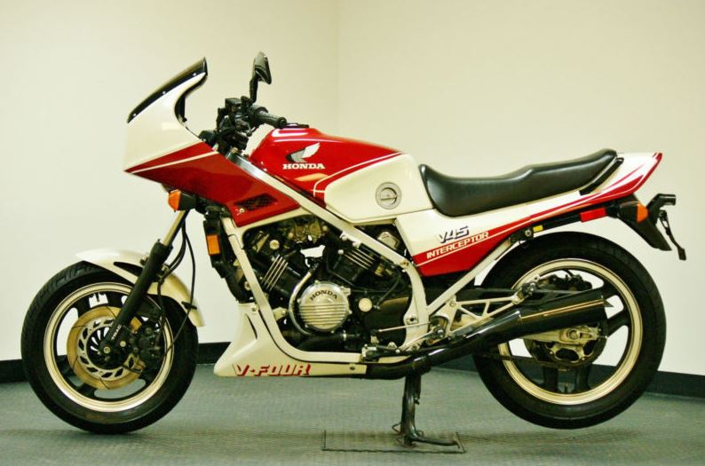 Honda VF750F 1989 #8