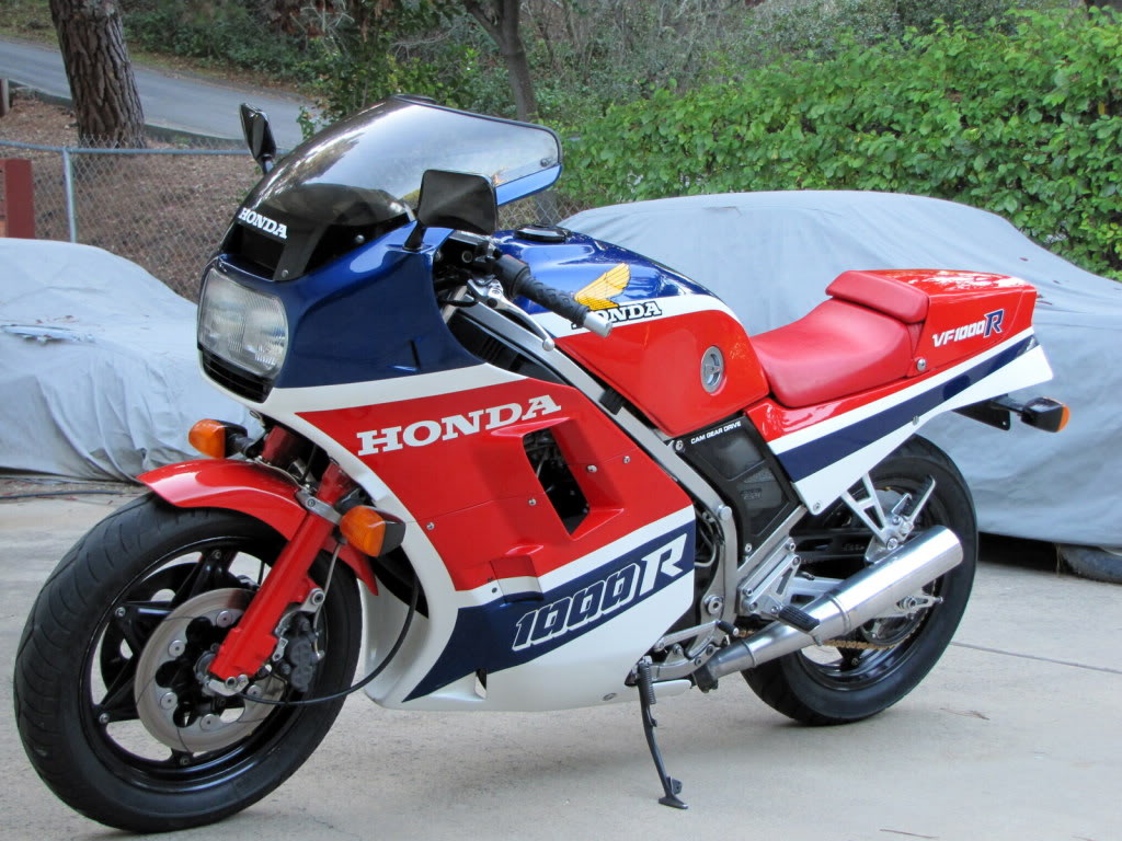 Honda VF750F 1989 #2