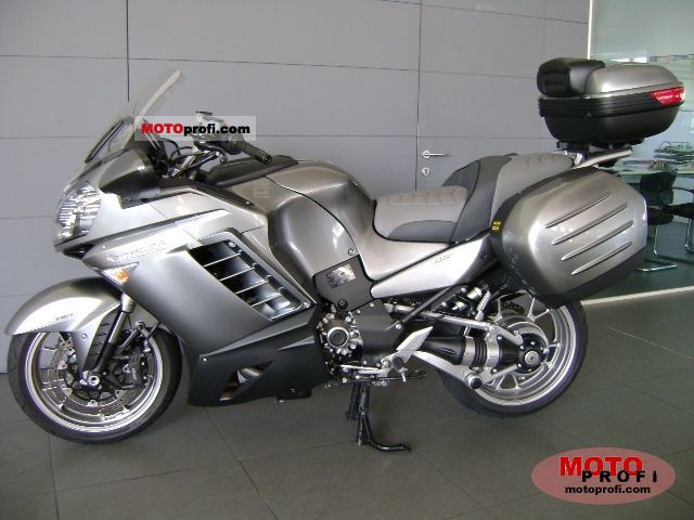 Kawasaki 1400 GTR 2009 #9