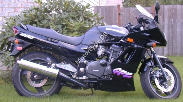 Kawasaki GPZ1100 1998 #12
