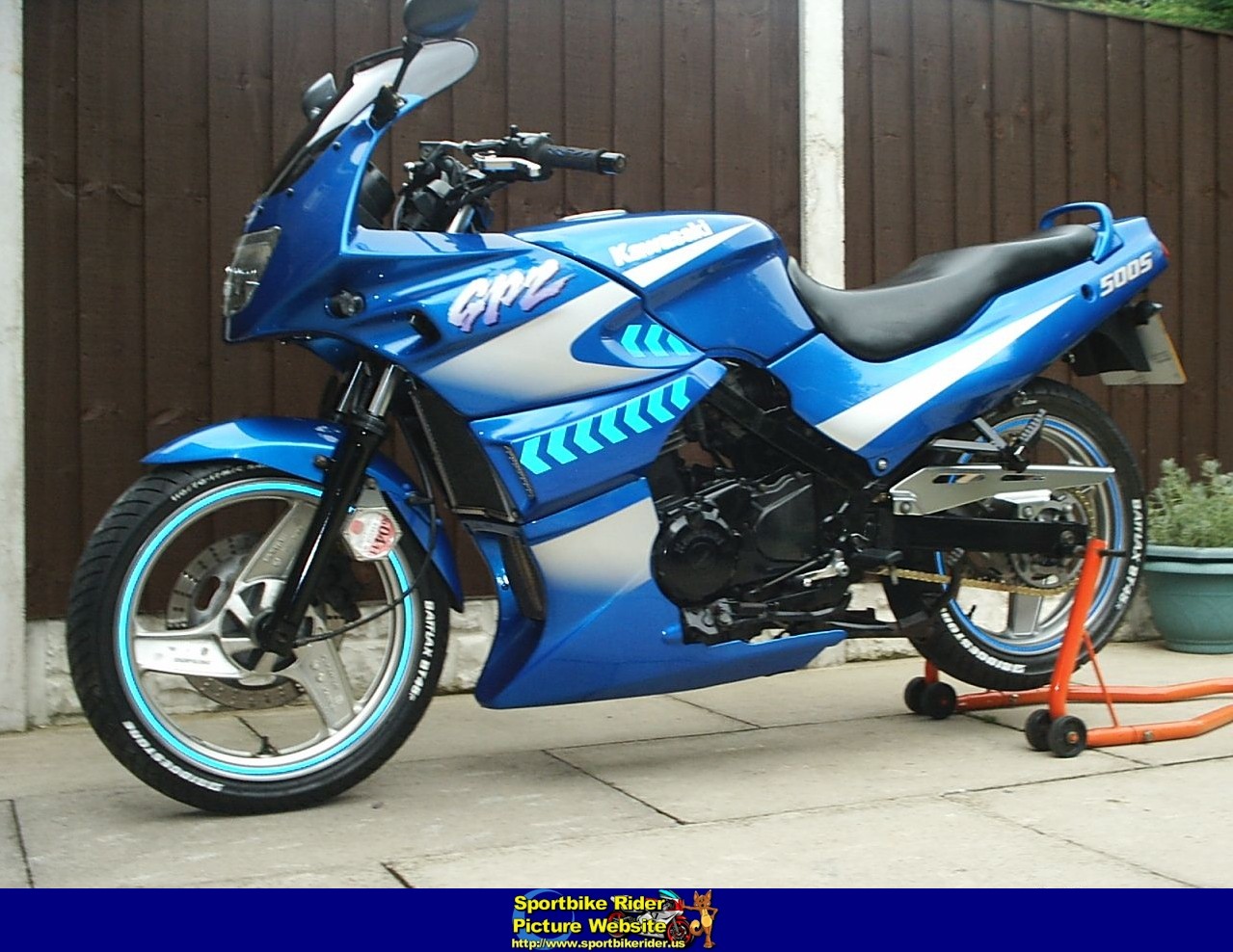 Kawasaki GPZ500S 2002 #6