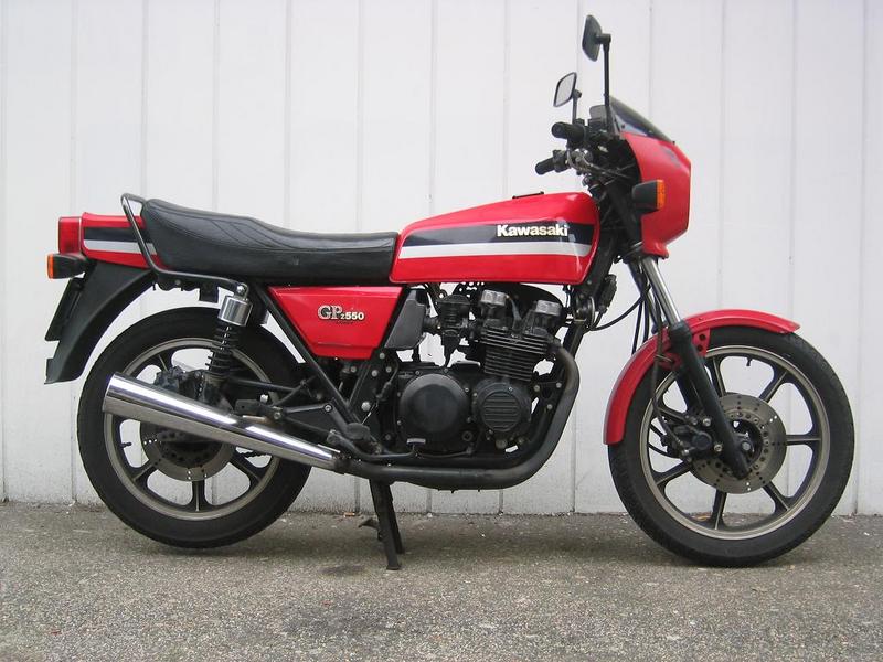 mistet hjerte Postimpressionisme gentage Kawasaki Kawasaki GPZ550 - Moto.ZombDrive.COM