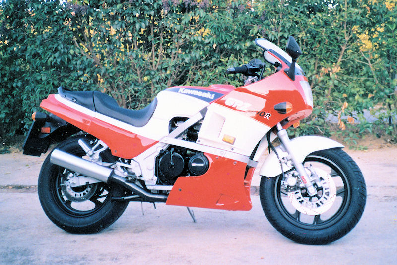 Kawasaki GPZ600R (reduced effect) 1986 #5