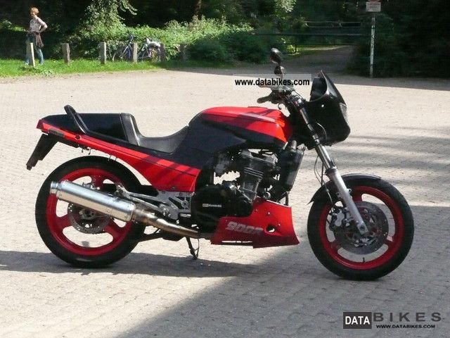 Kawasaki GPZ900R 1992 #9