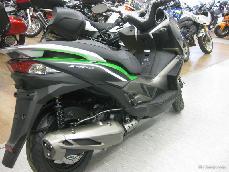 Kawasaki J300 Special Edition #6