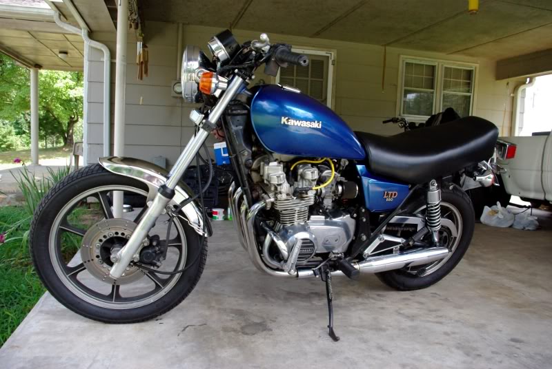 1982 Kawasaki KZ550C #4