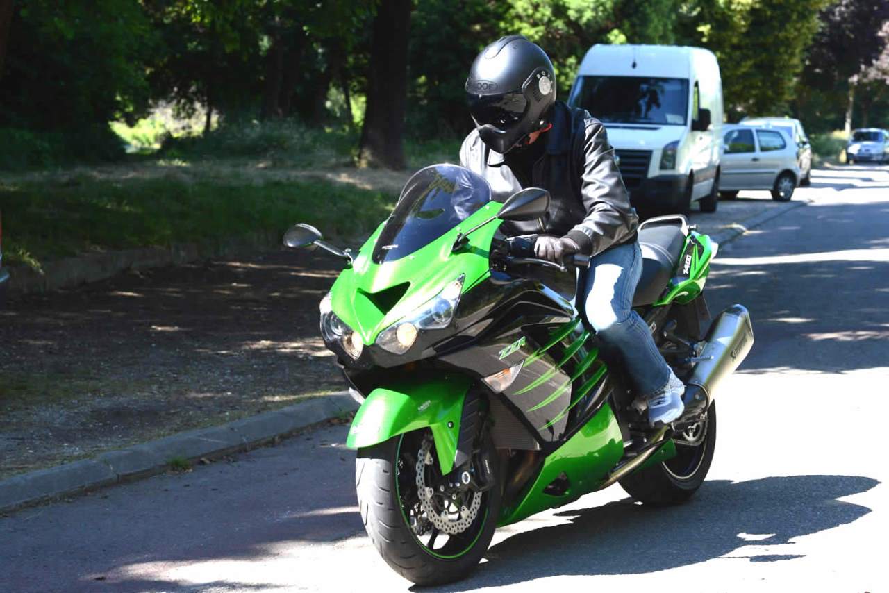 Underlegen selvfølgelig enkel 2014 Kawasaki ZZR1400 Performance - Moto.ZombDrive.COM