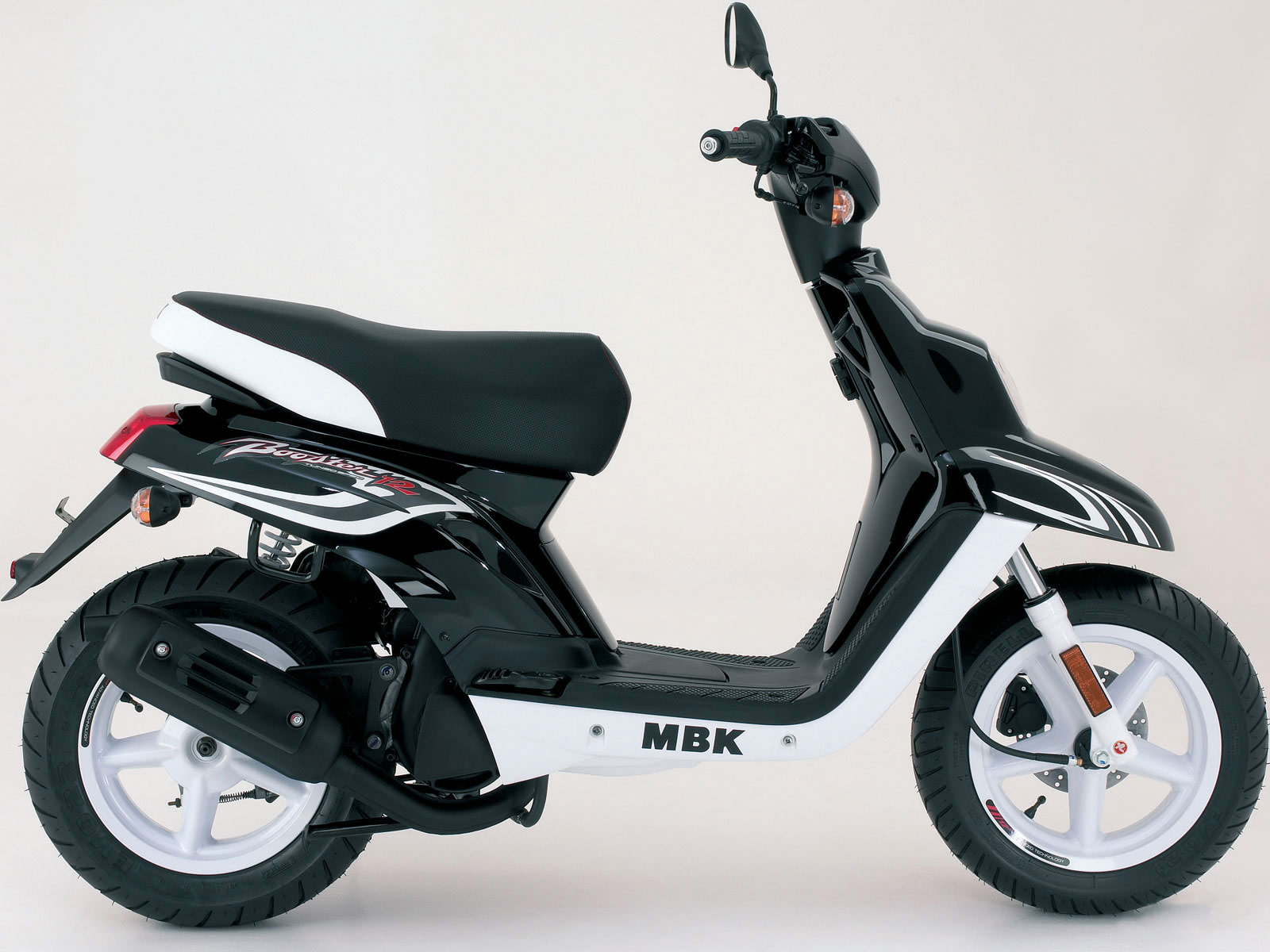 Scooter neuf MBK BOOSTER ONE 50cc. - LAtelier du Scoot