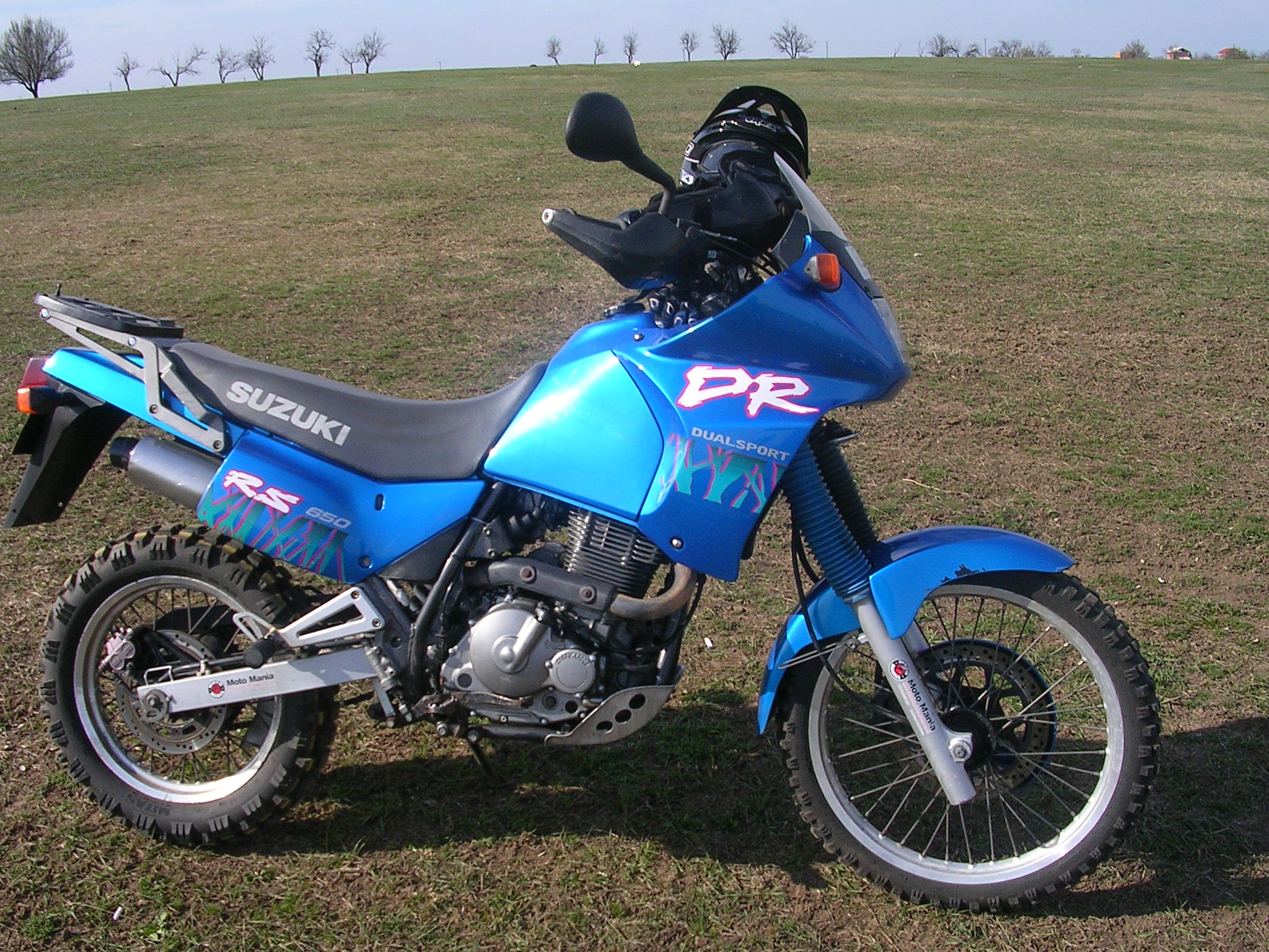 Suzuki 650 Dr Rs SUZUKI DR 650 RS DAKAR 1990