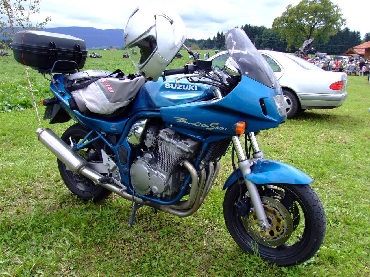 2001 Suzuki GSX-R 600 Sportbike for sale on 2040-motos