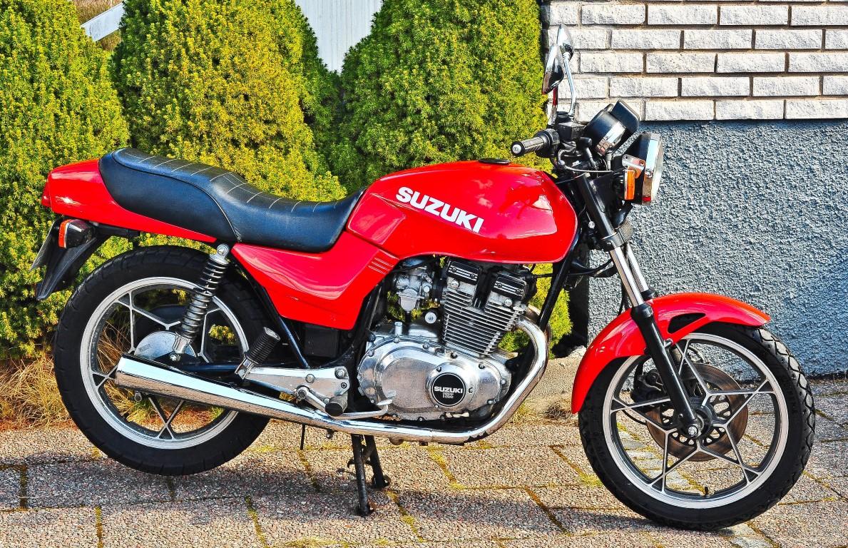 1986 Suzuki GSX 400 E