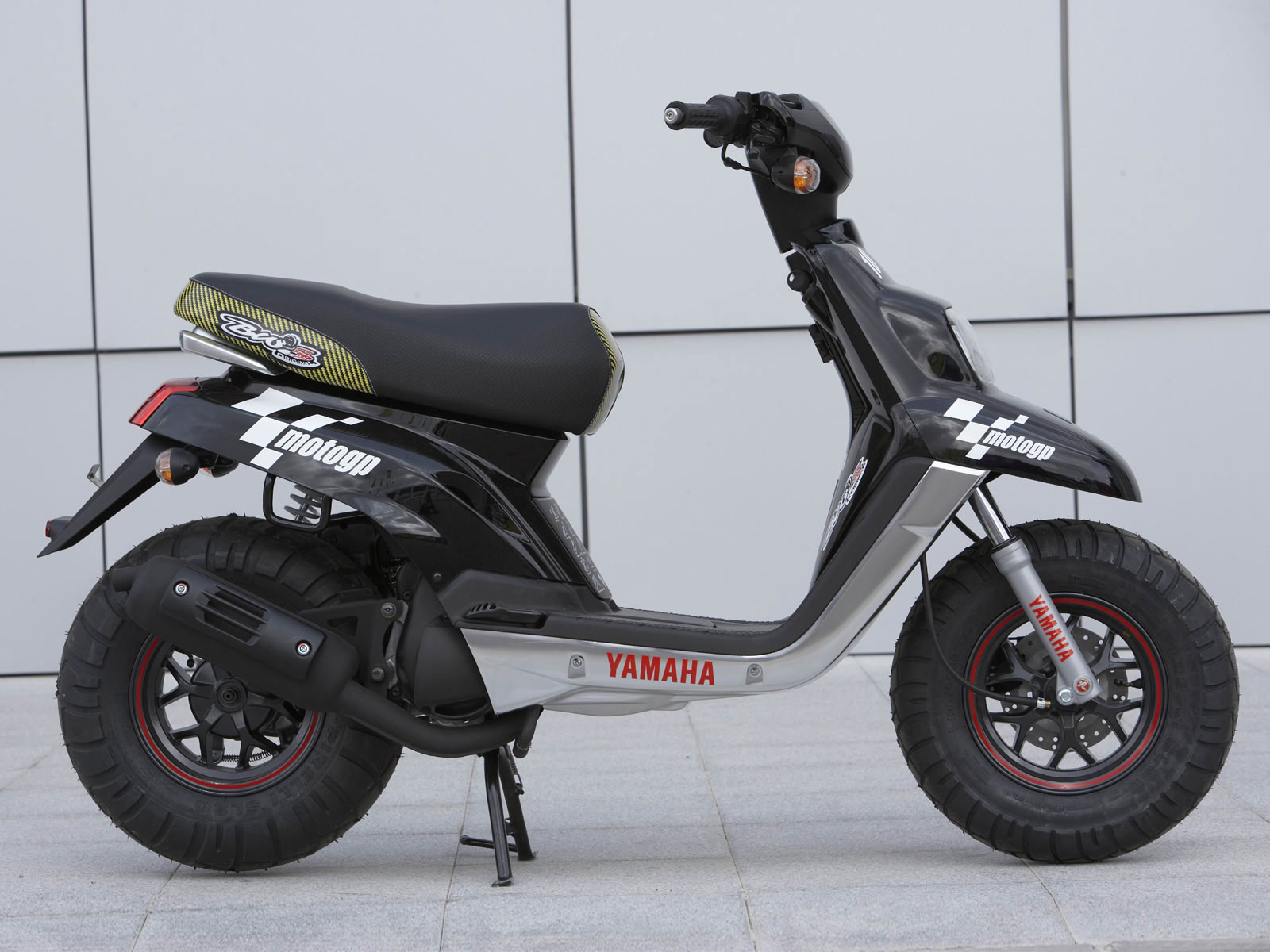 2014 Yamaha BWs Naked 50 - Moto.ZombDrive.COM