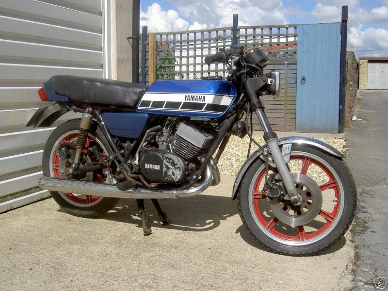 Yamaha RD 250 LC (reduced effect) 1983 #8