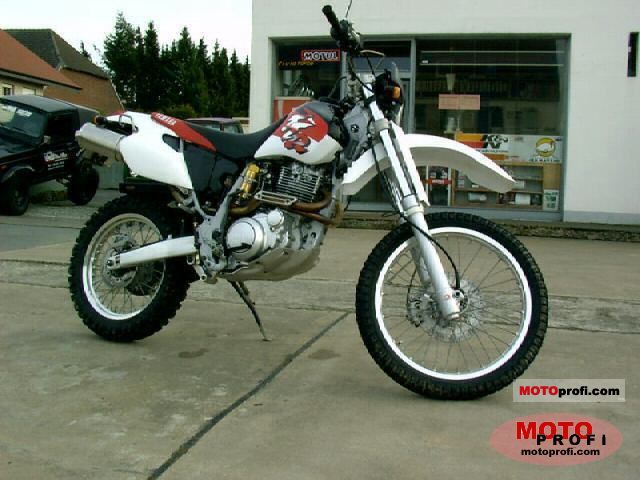 Yamaha TT 600 R 1998 #3