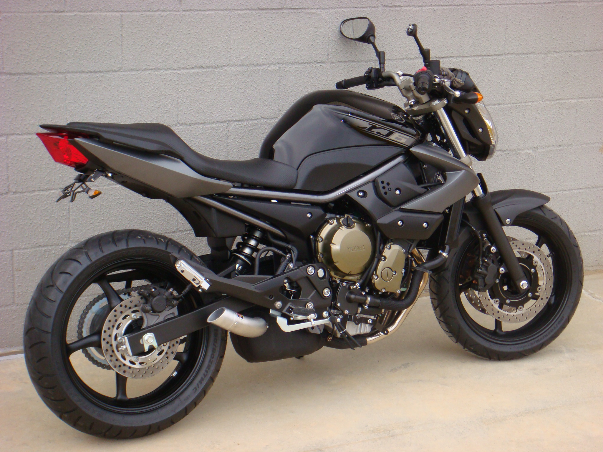 2009 Yamaha XJ6
