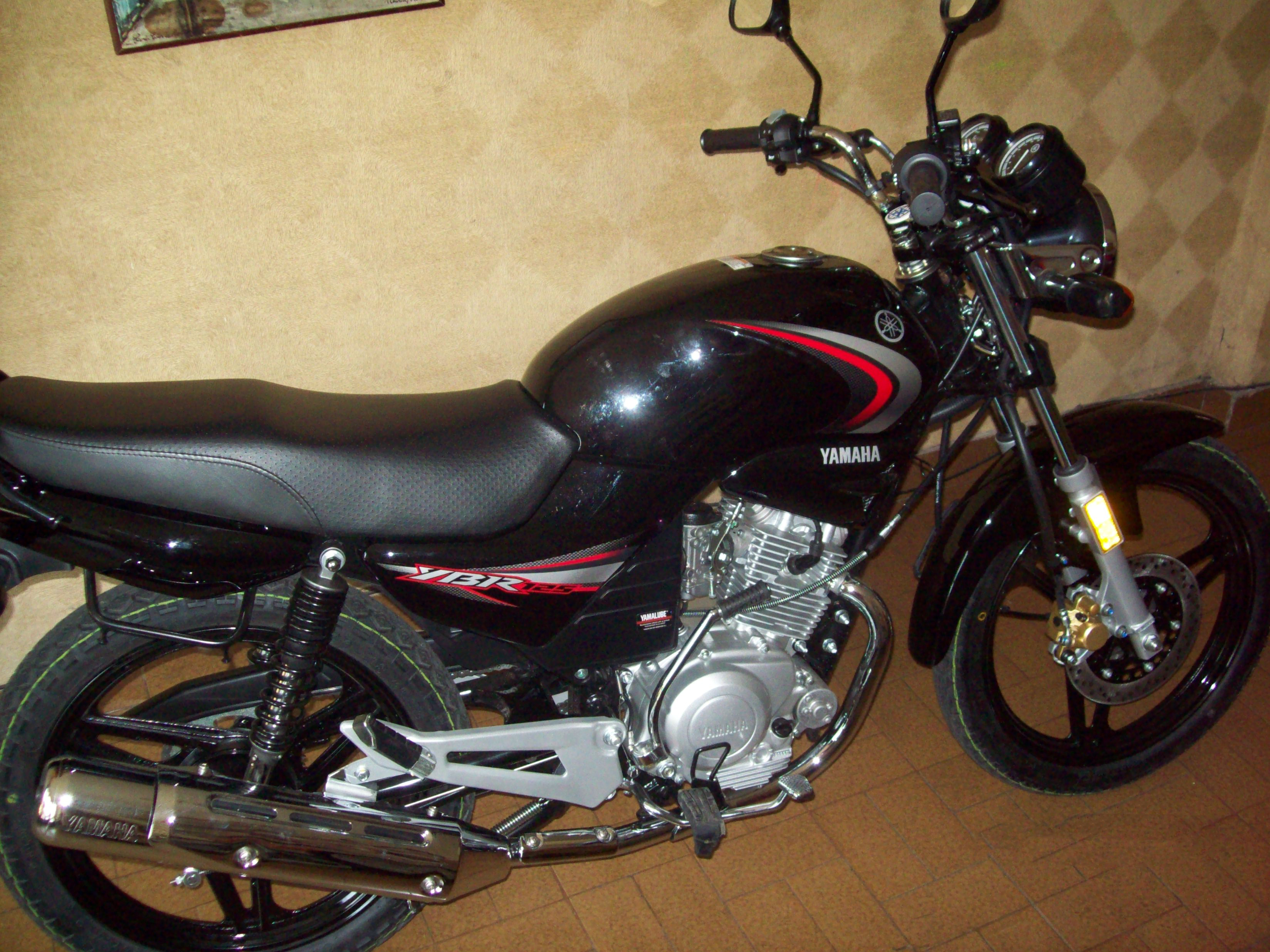 Yamaha Ybr 125 Negros - Brick7 Motos
