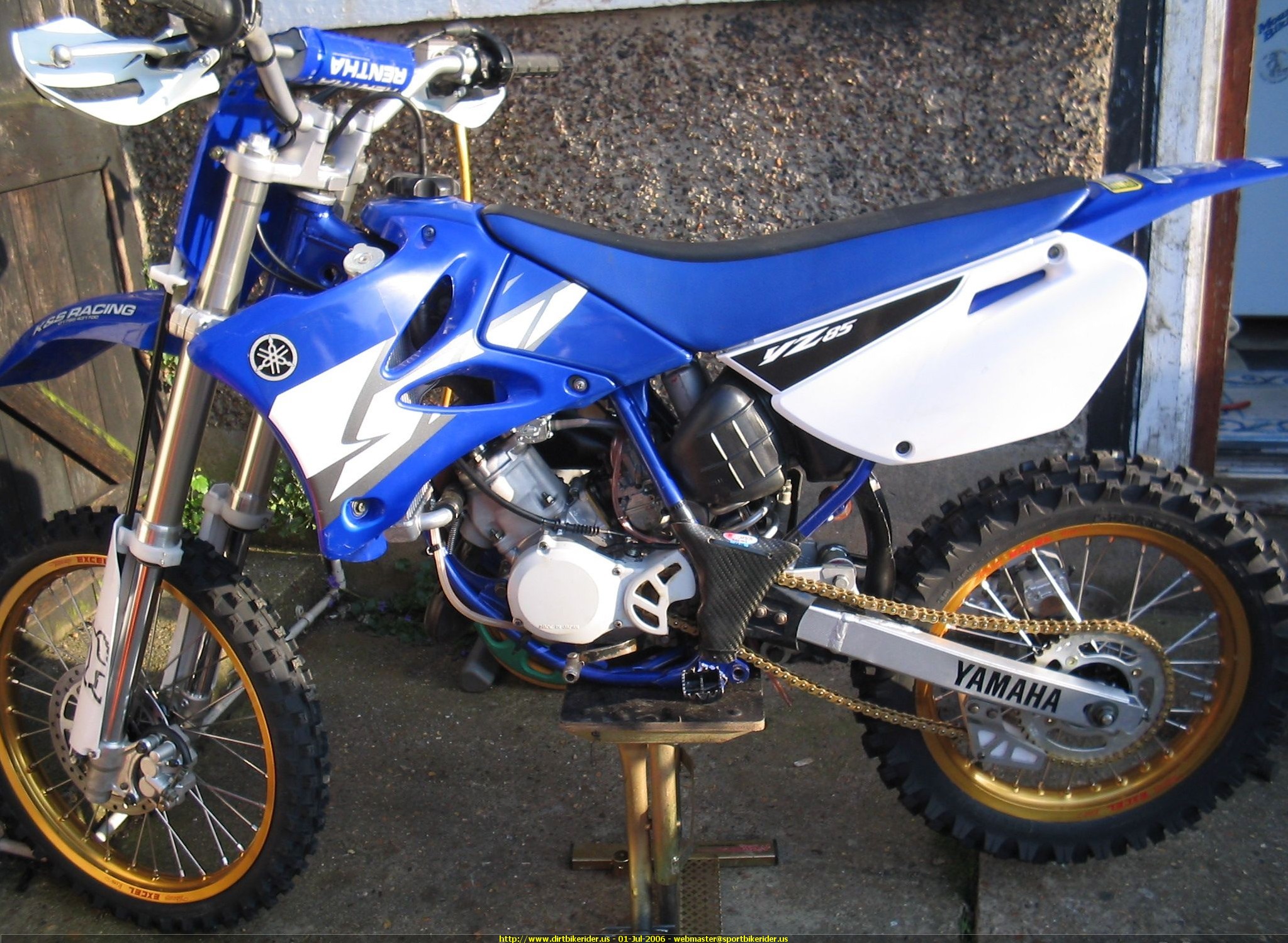 2004 YAMAHA YZ 85 Image 2