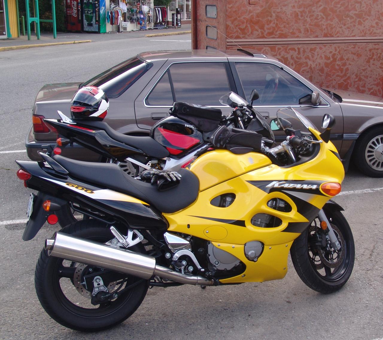 2003 Suzuki GSX 600 F Katana