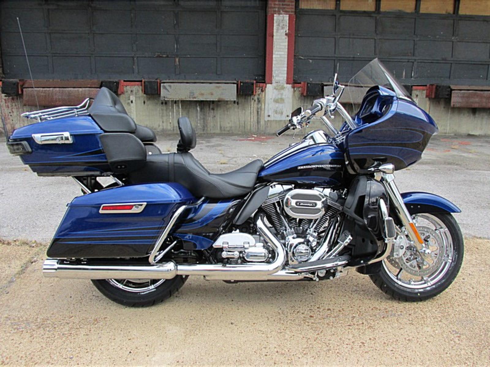 2015 Cvo Road Glide Ultra Promotion Off57