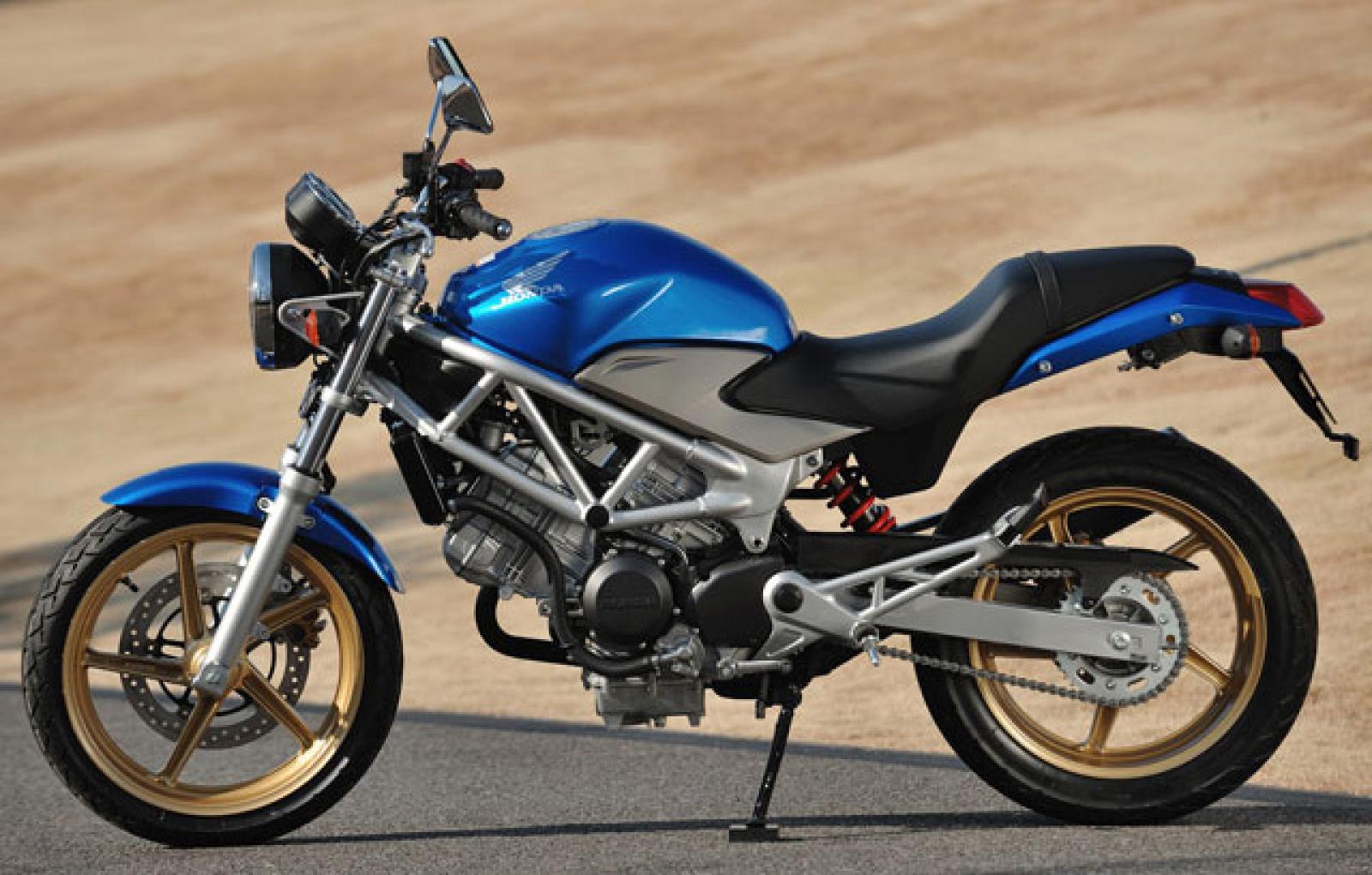 11 Honda Vtr250 Moto Zombdrive Com