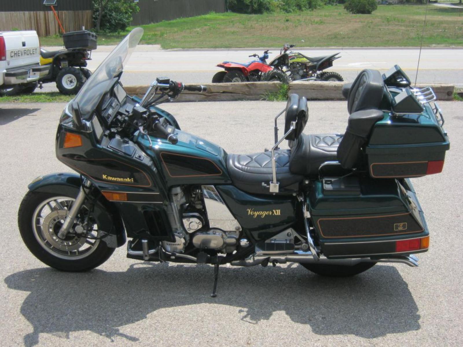 2001 Kawasaki Voyager XII -