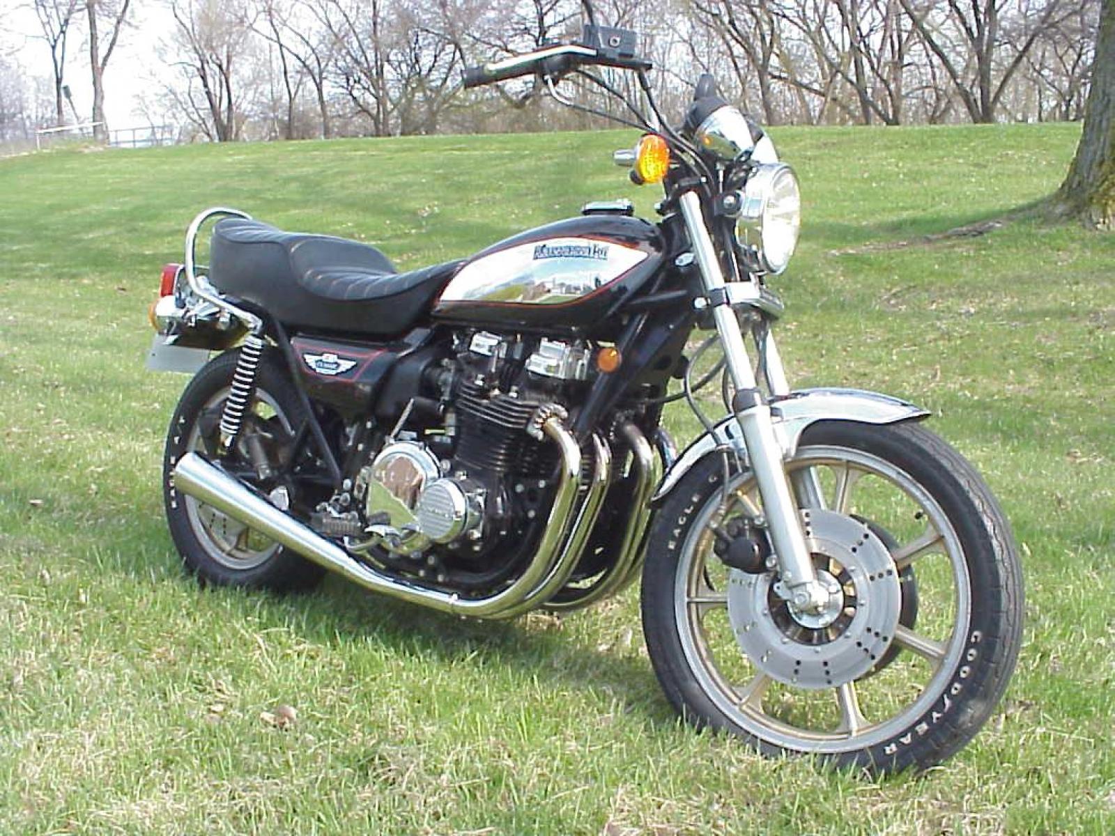 1980 Kawasaki Z1000 Fuel Injection - Moto.ZombDrive.COM