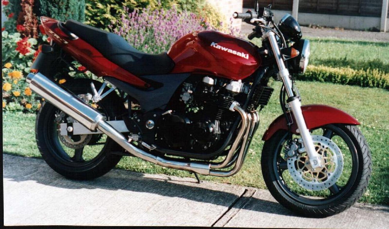 Kawasaki ZR-7 750 cm³ 2000 - Masku - Moottoripyörä - Nettimoto