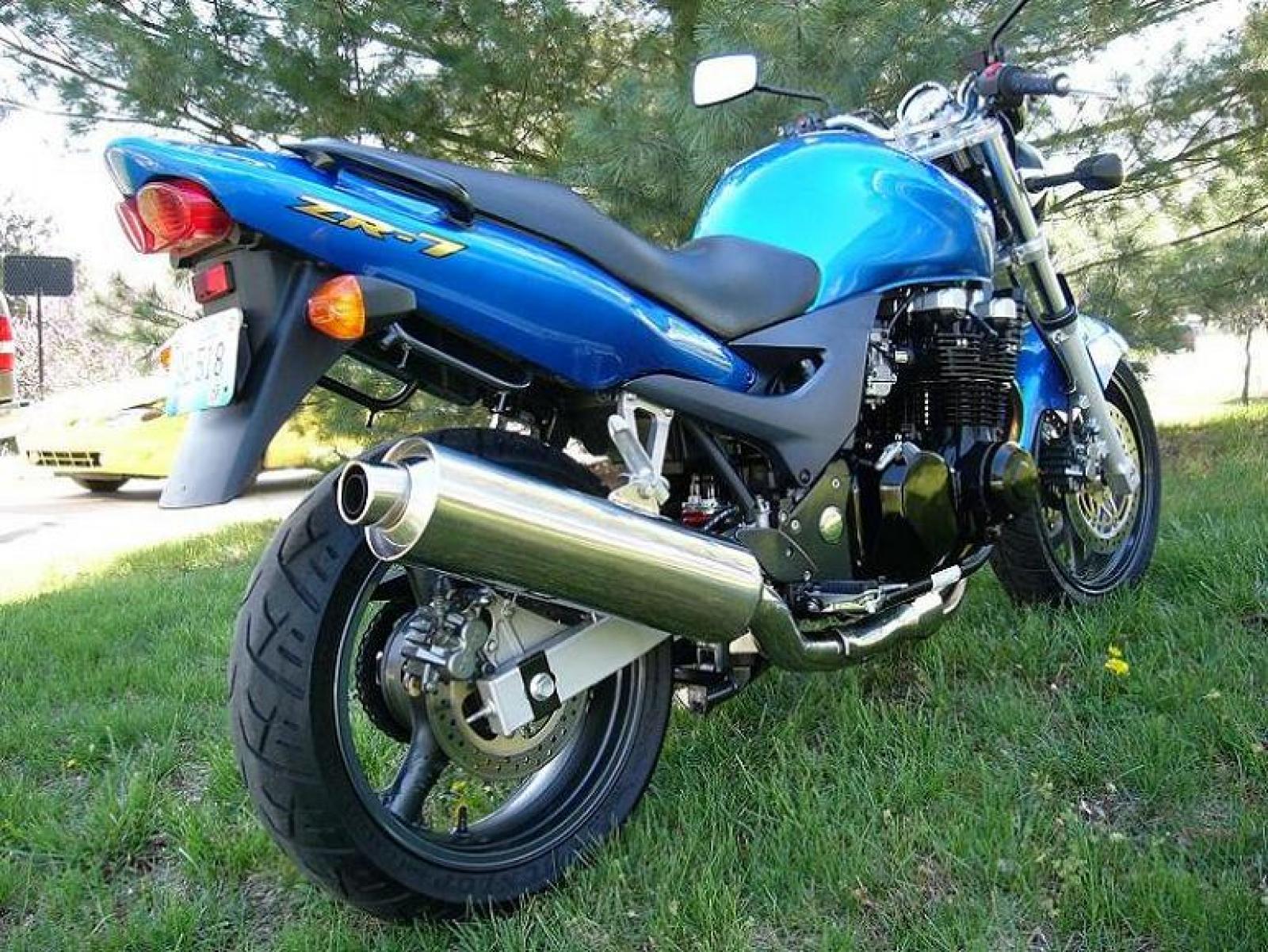 2000 Kawasaki ZR-7 specifications and pictures