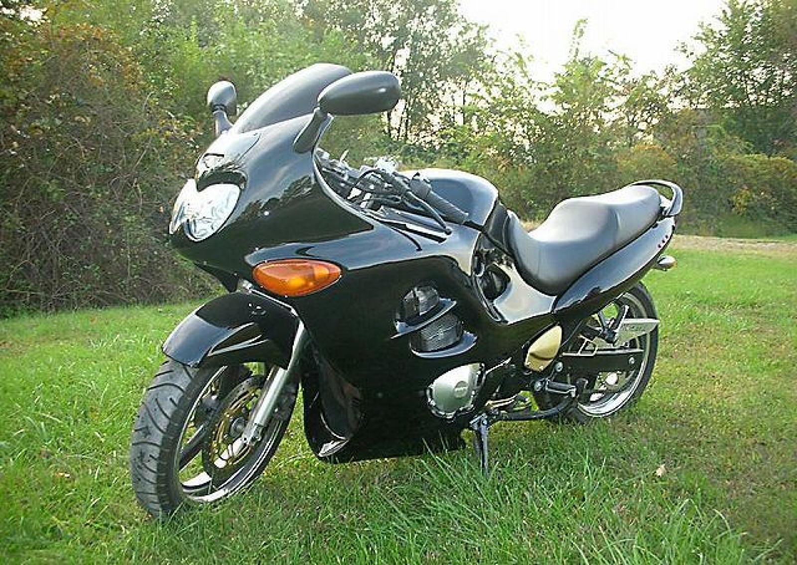 1999 Suzuki GSX 600 F