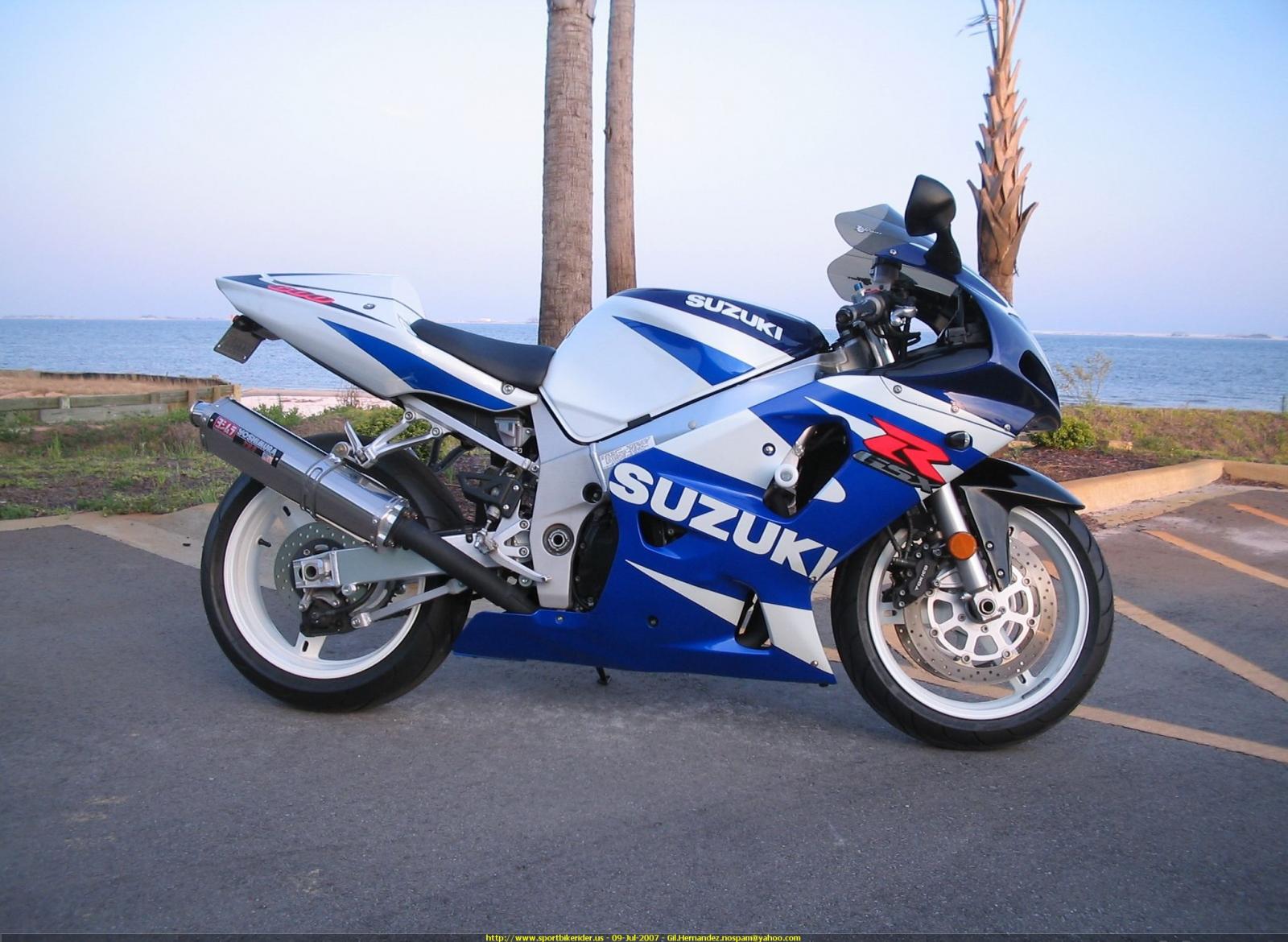 2001 Suzuki GSX-R 600 - Moto.ZombDrive.COM