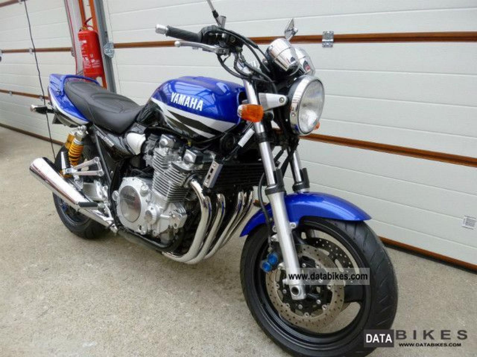 Мотоцикл Yamaha XJR 1300 2000 Цена, Фото, Характеристики 