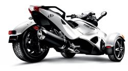 Can-Am Spyder RS-S #8