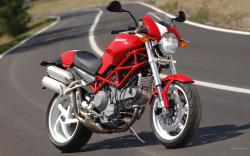 Ducati 900 Monster #11