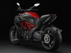 Ducati Diavel Carbon 2011 #7
