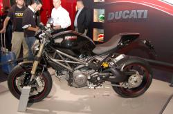 Ducati Monster 1100 Evo #12