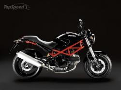 Ducati Monster 695 #2