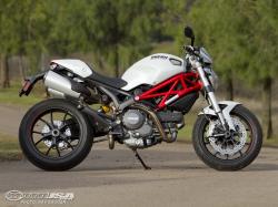 Ducati Monster 796 2011 #5