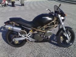 Ducati Monster M600 Dark #4